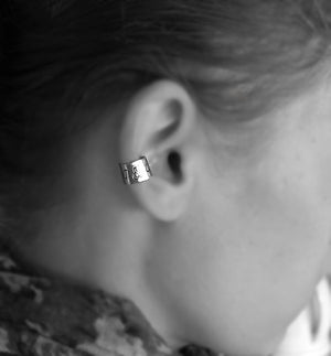 Cartilage Earring - Minimalist Thick Ear Cuff