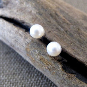 Stud Earrings with Pearls - Wedding Earrings