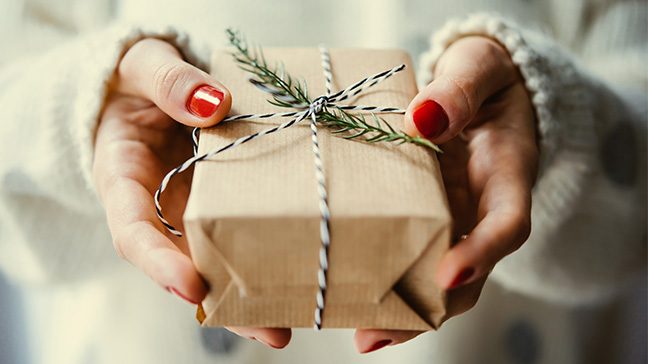 7 very Best Gift Ideas for Your Partner's Parents