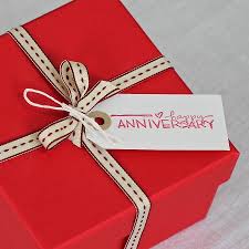 Anniversary Gift Ideas by Year. From 21st till 30th anniversary!