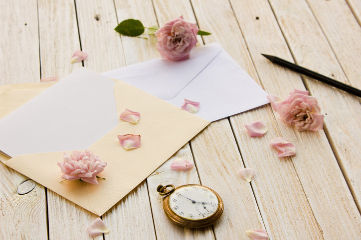 True love gifts. Anniversary Gifts by Year: when you celebrate 30th-60th Anniversary