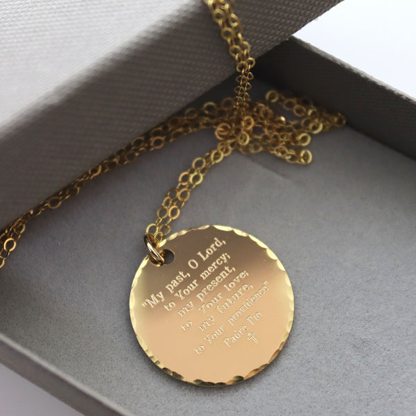 Personalized Sister Necklace – Custom Engraved Pendant | Birthday, Christmas Gift for Sister, Soul Sister Jewelry