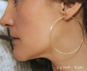 2.5 inch gold hoop earrings