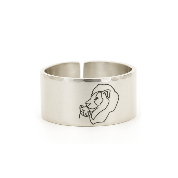 Lion and cub family ring
