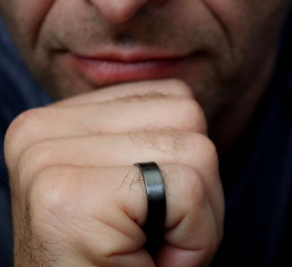 black pinky ring for men
