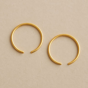 minimalist 18mm gold hoops
