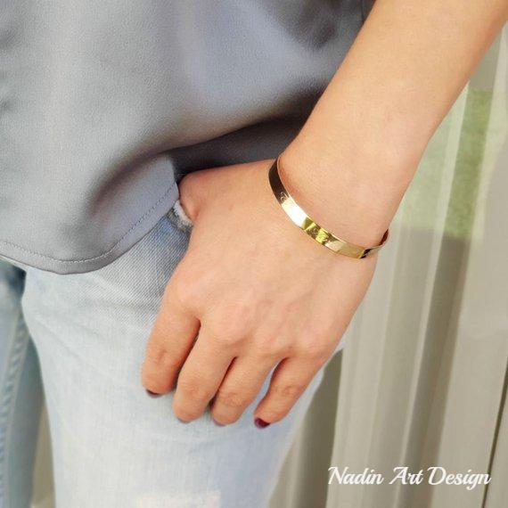 2023 bracelet | Gold bangles for women, Simple gold bangle, Plain gold  bangles