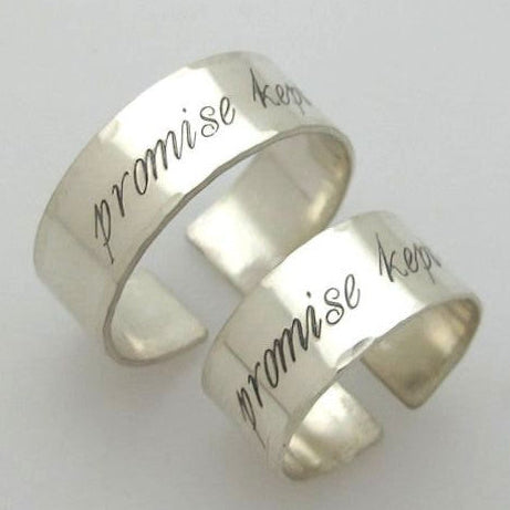 Silver band rings set
