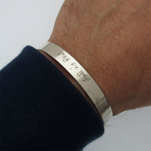 Signature Engraved silver cuff bracelet  - Personalized Mens Bracelet in Sterling Silver 925 - Husband Gift
