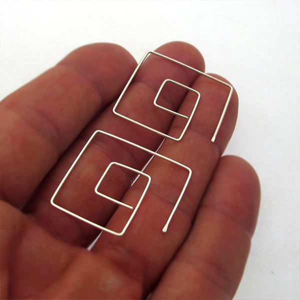 Spiral square earrings in silver