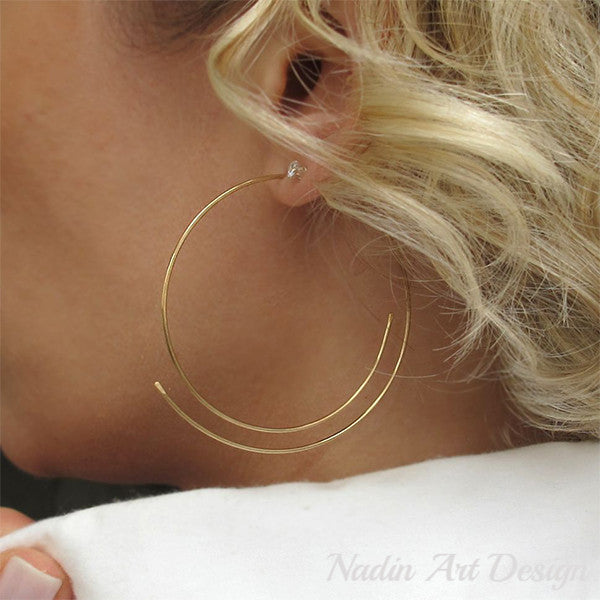 Gold Hoop Earrings, Swirl Hoops in gold Filled, Elegant Hoops for women