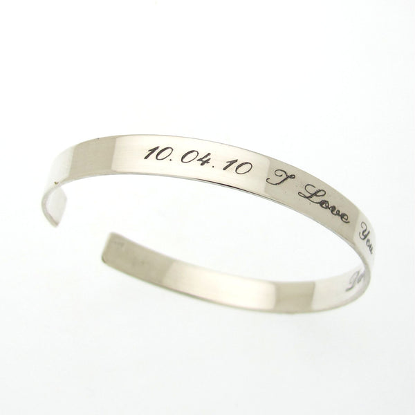 Engraved remembrance bracelet