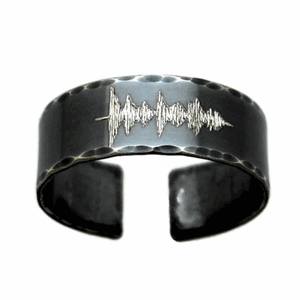 sound wave ring - Engraved voice ring in black for men