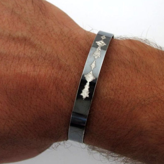 sound wave cuff bracelet for mne