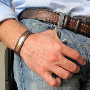 Mens leather bracelet with engraving