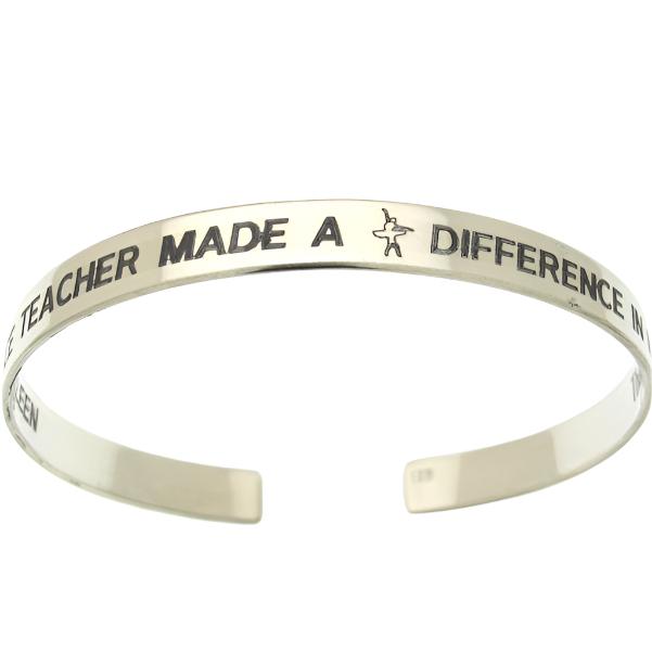 Ballerina engraved Bracelet 