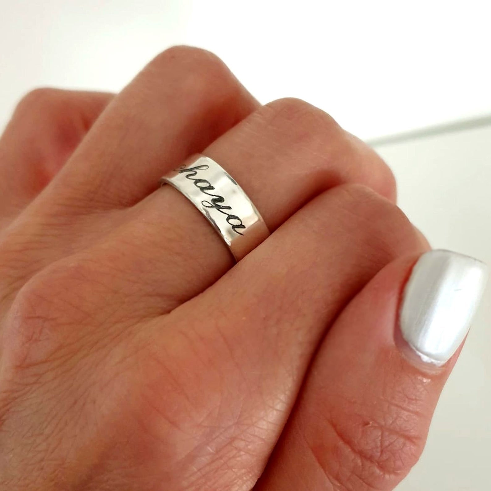 Name Ring - Sterling Silver Ring for Her - Silver Personalized Ring Outside Engraved / Female