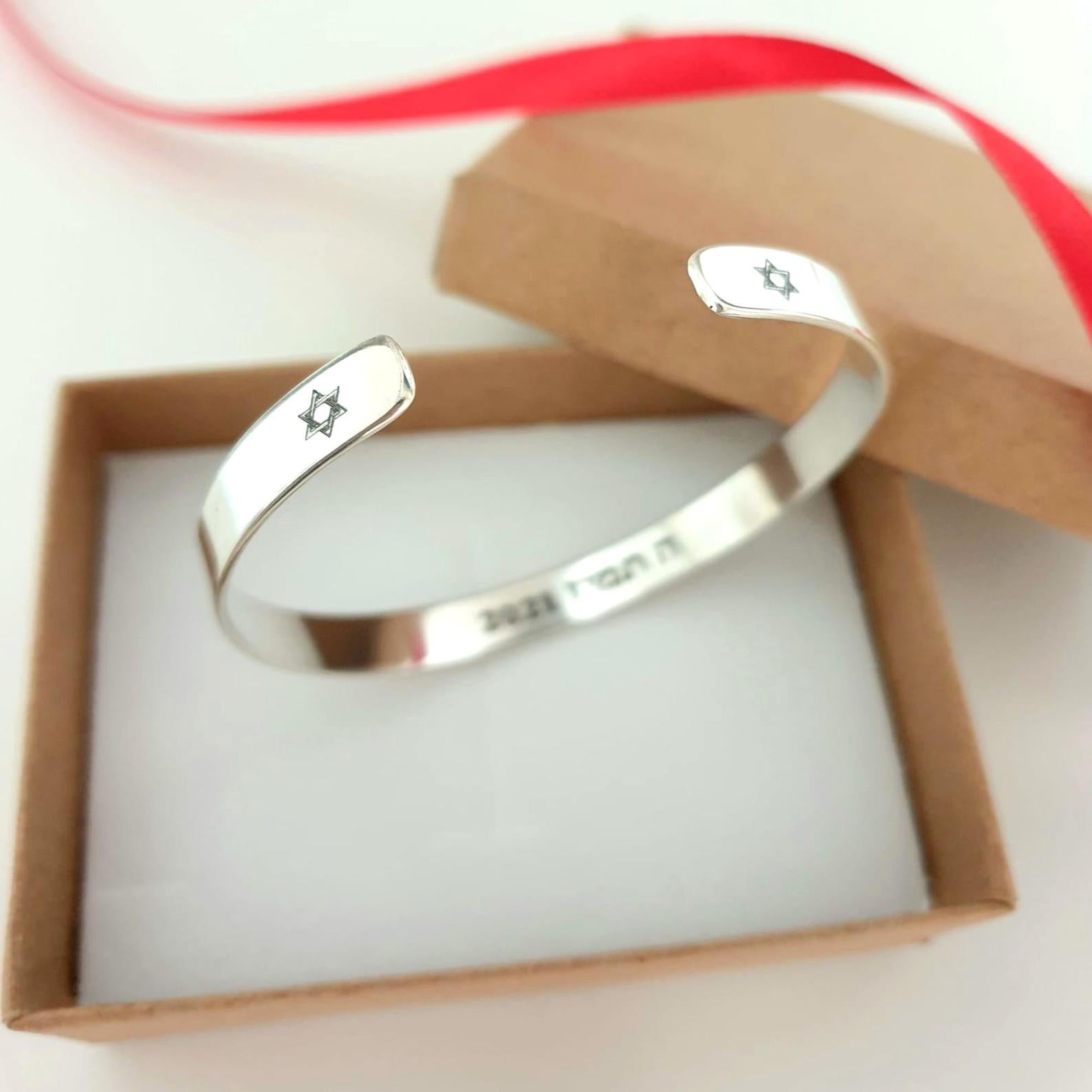 Personalized Multiple Name Bracelets for Women | Custom Name Bracelets –  Pendantify
