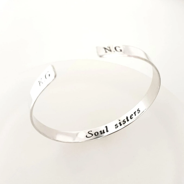Sister Bracelet - Birthday Gift from mother to daughters