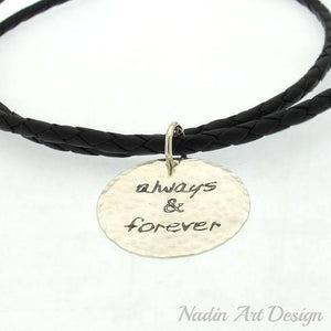 Pendant leather cord necklace