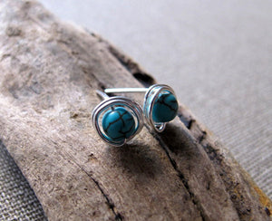 Elegant Earrings w/h Turquoise Cracked Stone