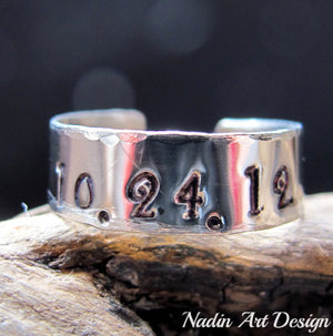 Hammered custom band ring