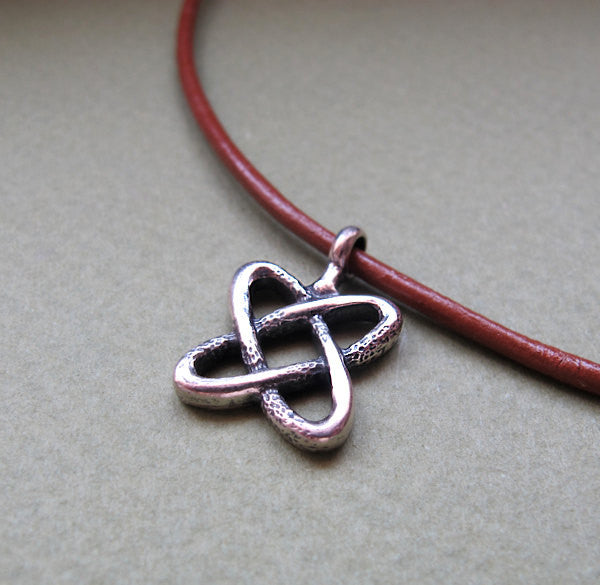 Buy Celtic Knot Necklace, Father Daughter Knot, Celtic Knot Jewelry,  Necklace With Knot, Celtic Necklace Pendant, Father Daughter Gift Online in  India - Etsy