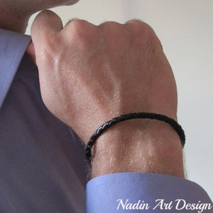 Braided leather bracelet for men
