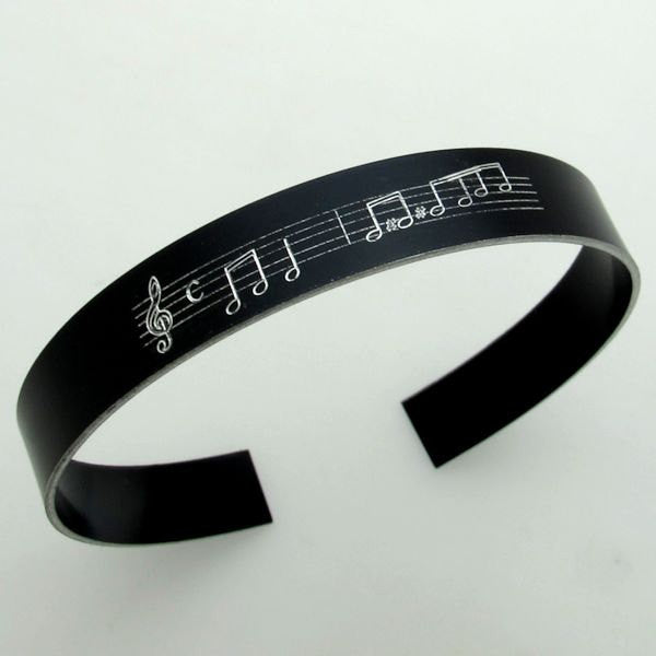 Notes engraved black bracelet