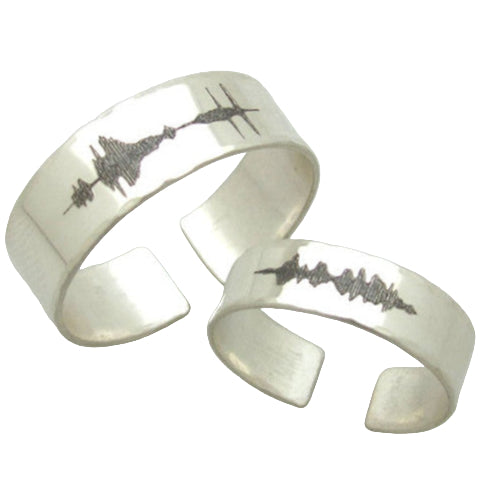 Sound wave engraved band rings set